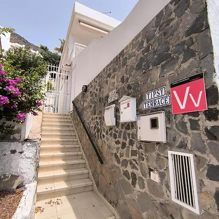 Tipsy Terrace Apartment