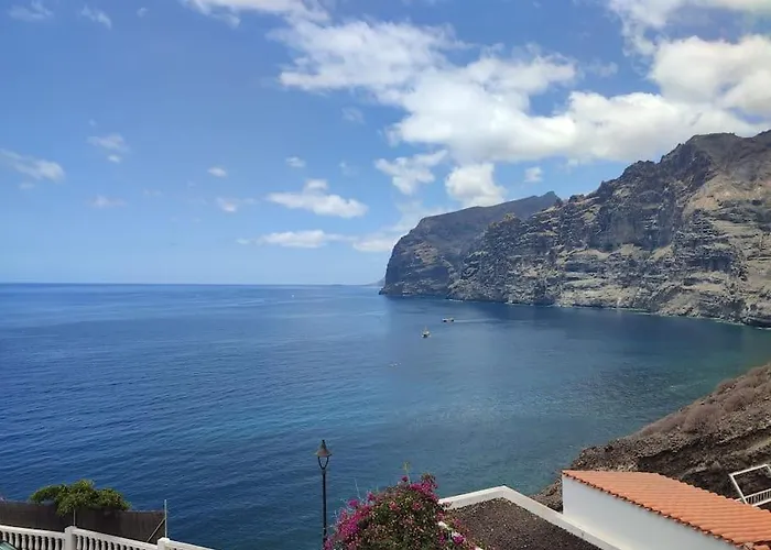 Tipsy Terrace Acantilado de los Gigantes